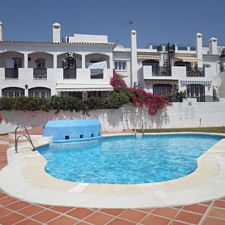 Verano Azul 12 Menyber Nerja Exteriér fotografie
